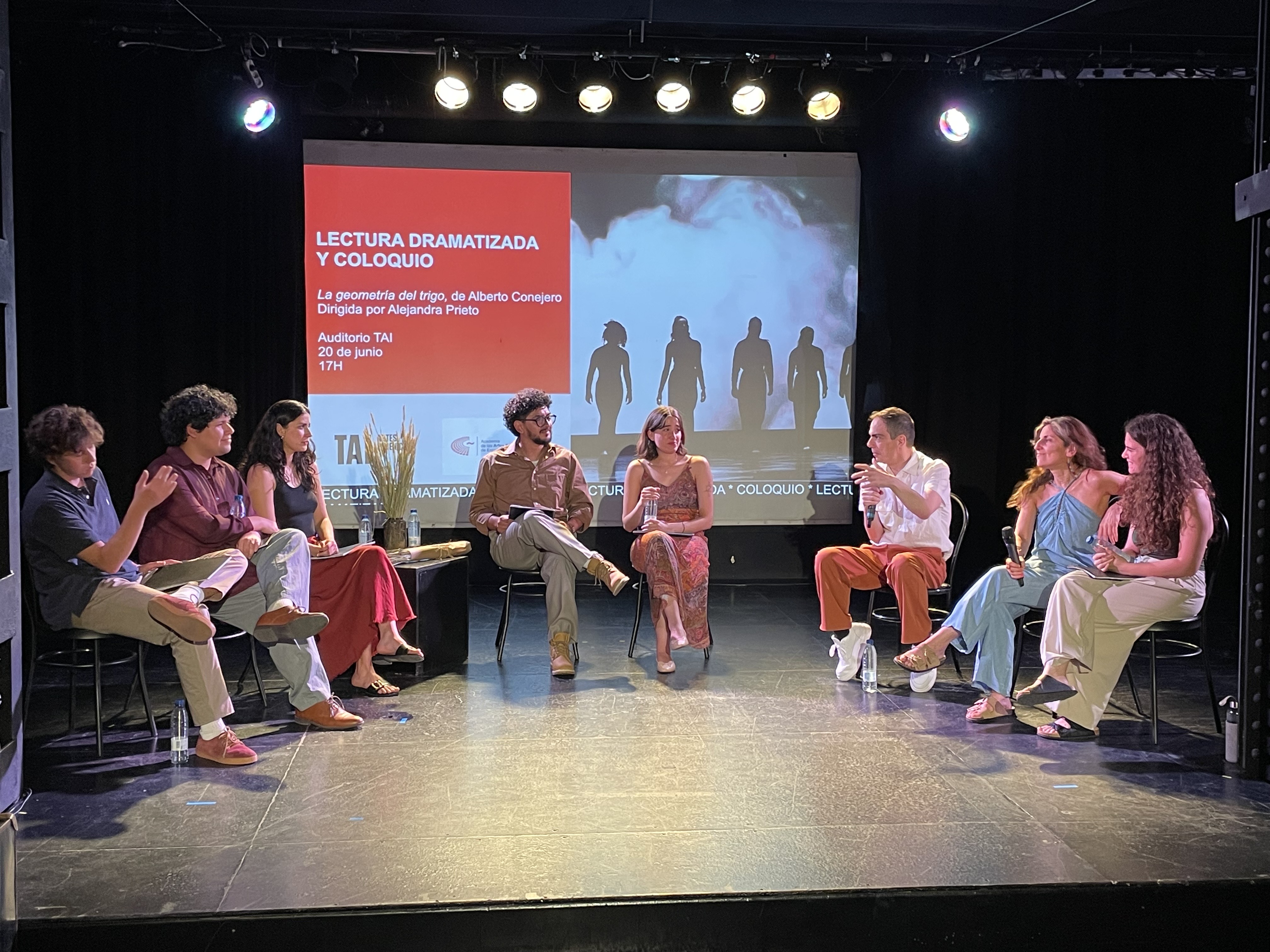 Foto de La Academia de las Artes Escénicas y la Escuela Universitaria de Artes TAI presentan la lectura dramatizada de La geometría del trigo, de Alberto Conejero